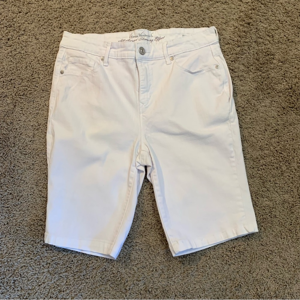 Gloria Vanderbilt White Denim Bermuda Shorts 6